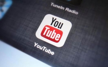 Van a YouTube-on egy rejtett (sötét) funkció, így kapcsolhatja be