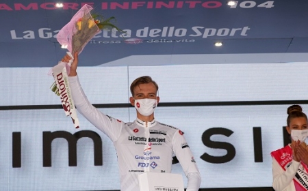 Valter Attila sikere a Giro d'Italia országúti kerékpáros körversenyen